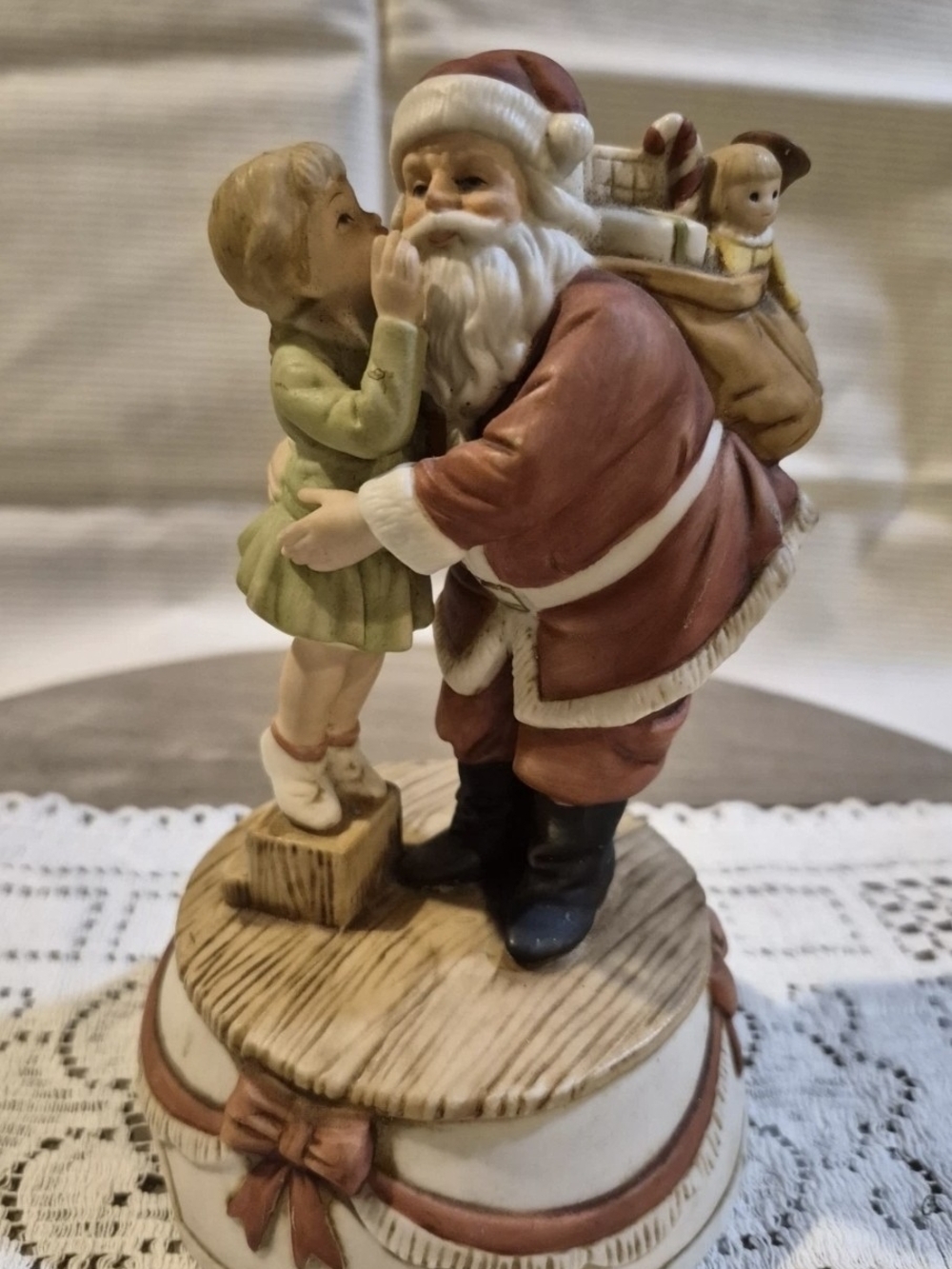 1983 Enesco Musical (working) Figurine - "Santa Claus Is Coming To Town"